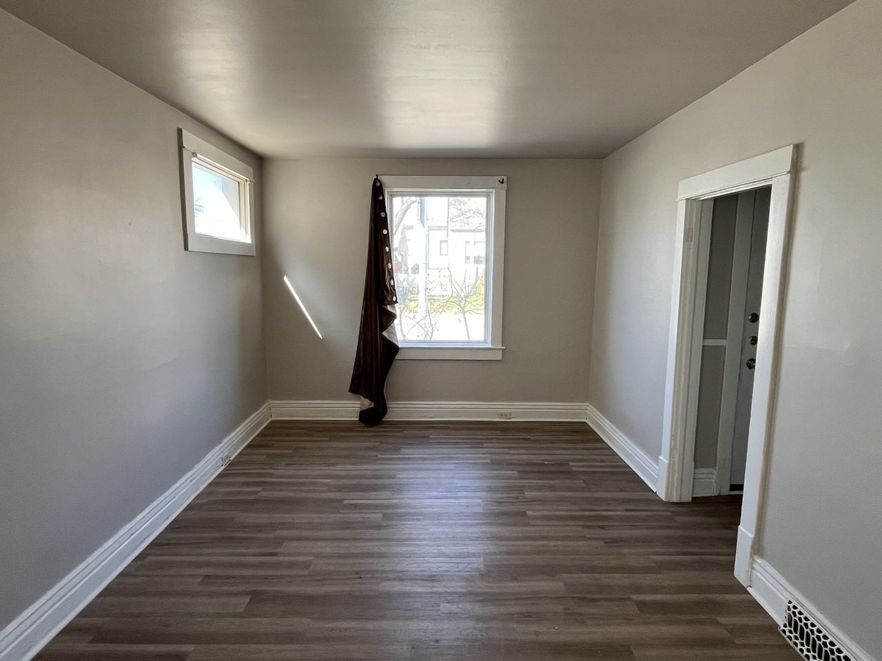 434 Harbison Ave W #1 - Photo 7 of 16