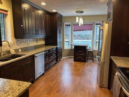 featured image of 2647 Labieux Rd #UPPER