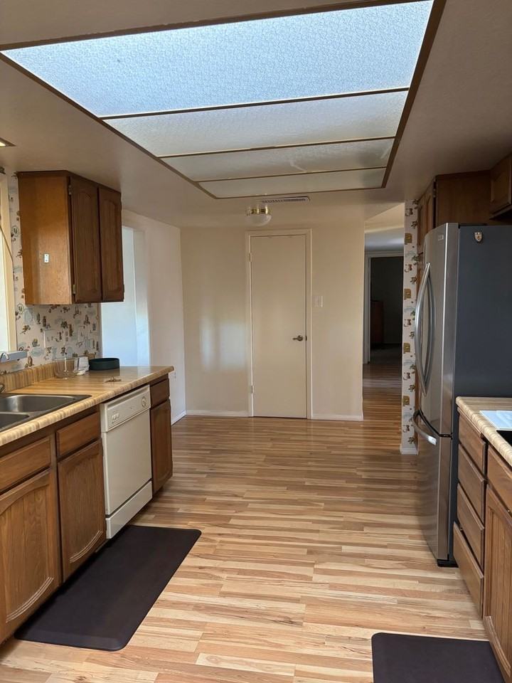 982 Leisure World Boulevard - Photo 6 of 28