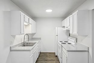 Spring Hill Plaza Apartments - Photo 1 of 1
