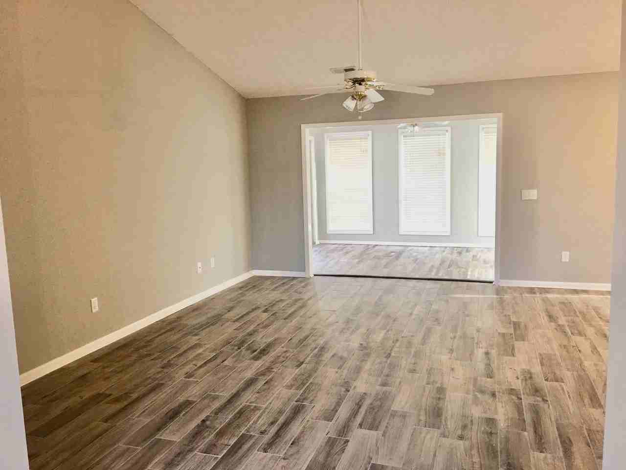 1222 Gailard Dr - Photo 3 of 36