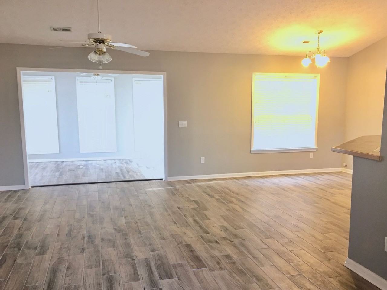 1222 Gailard Dr - Photo 4 of 36