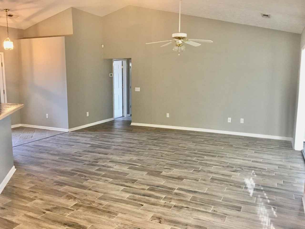 1222 Gailard Dr - Photo 7 of 36