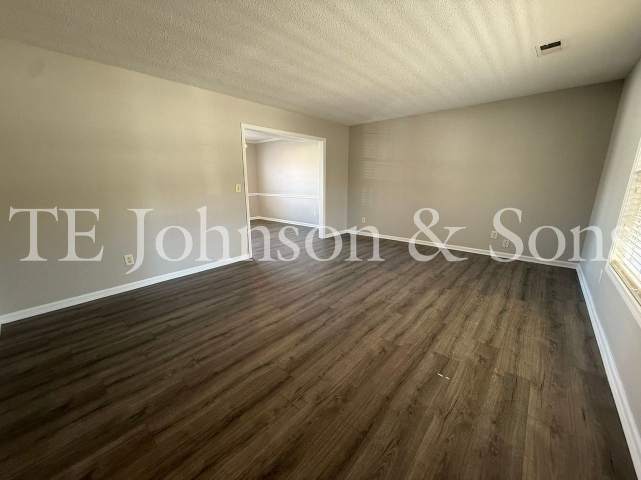 1550 Pecan Lane - Photo 6 of 50