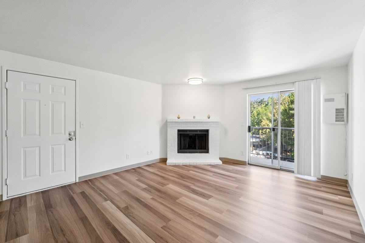 1011 128th Street Southwest - Photo 2 of 17