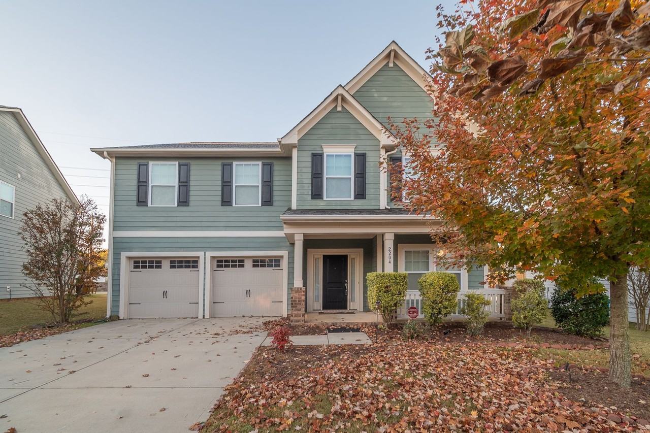 2204 Atwell Glen Lane - Photo 2 of 50