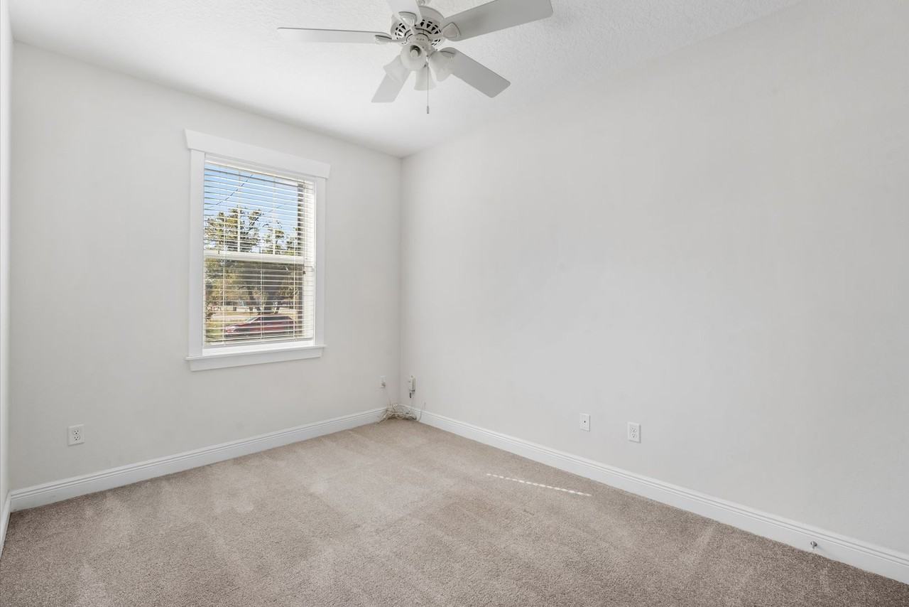 2411 W North A St #2 - Photo 4 of 27