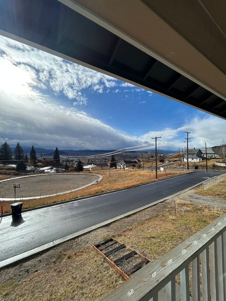 11 Mullin St - Photo 2 of 29