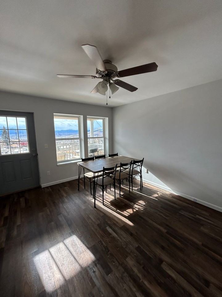 11 Mullin St - Photo 6 of 29