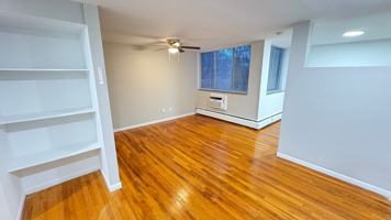 featured image of 405 S Huntington St