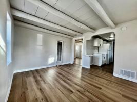 featured image of 422 Towner Ave Nw