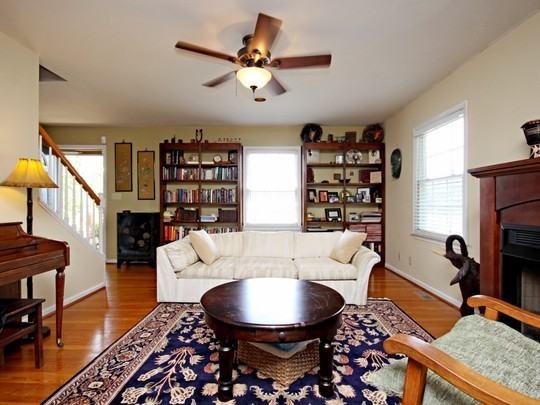 755 King St #A - Photo 2 of 14