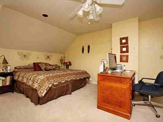 755 King St #A - Photo 7 of 14