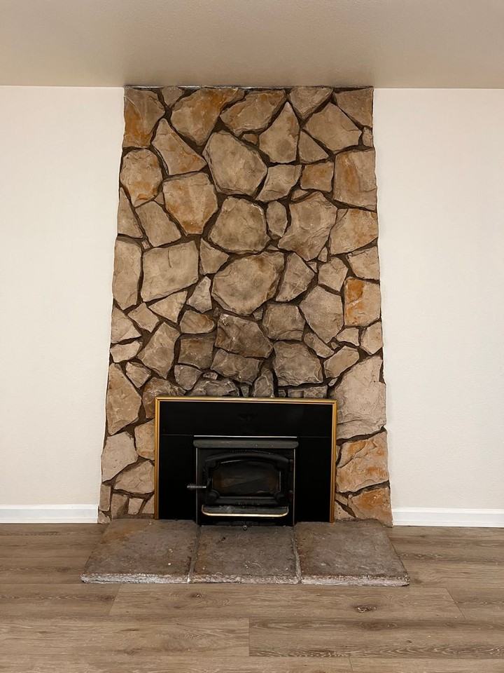 1211 Alderwood Way - Photo 5 of 11