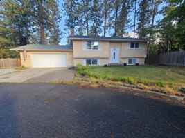 featured image of 2890 W Masters Pl