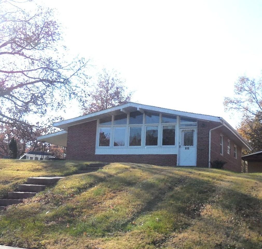 813 Klein Ave - Photo 3 of 18