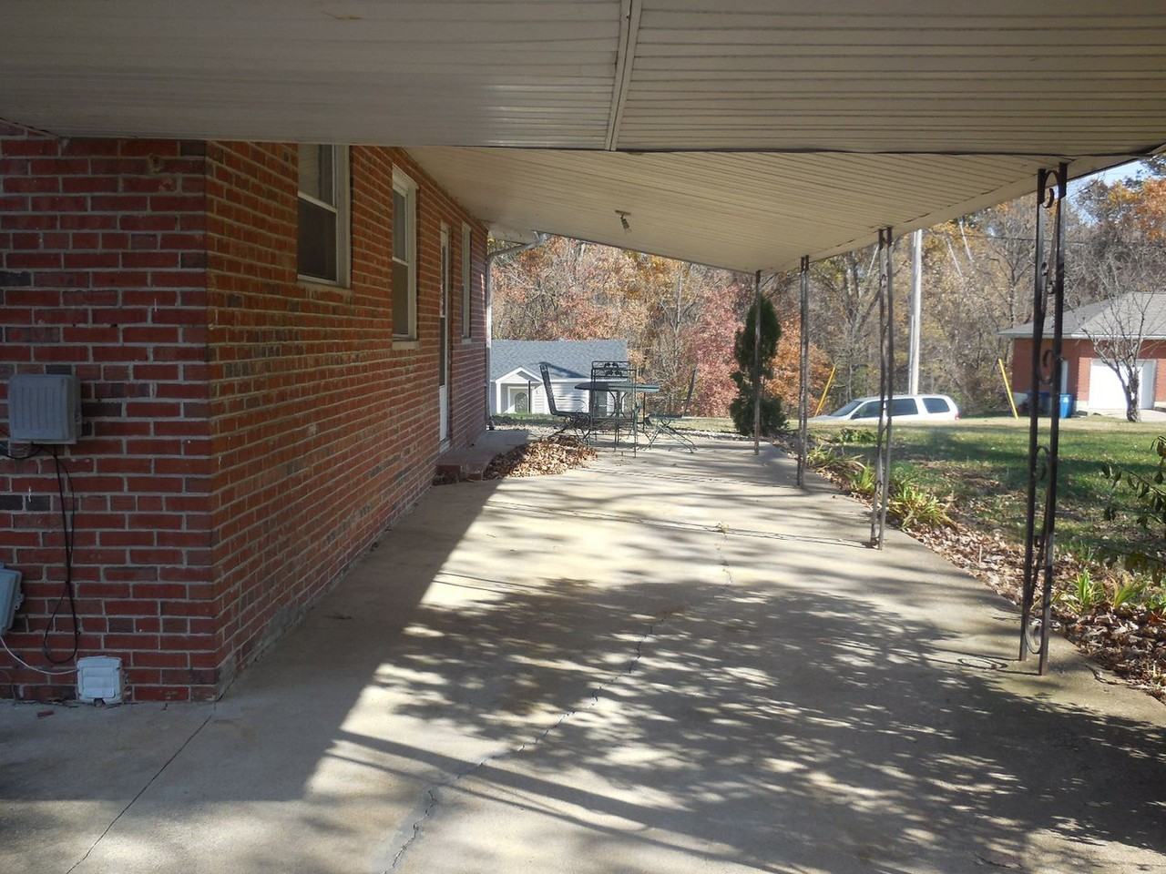 813 Klein Ave - Photo 5 of 18
