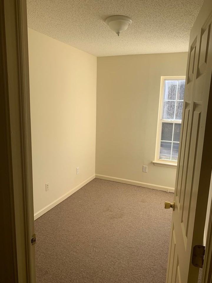 574 Gum Bridge Rd - Photo 4 of 14