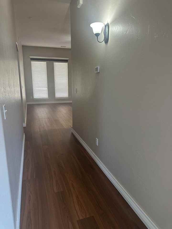 2805 Nw 173rd St - Photo 7 of 25