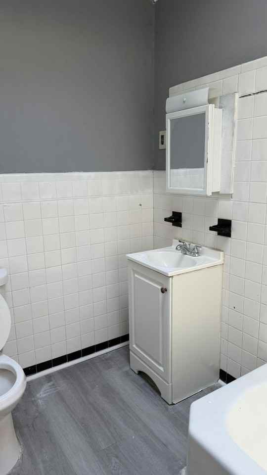 5328 Hadfield St - Photo 3 of 9