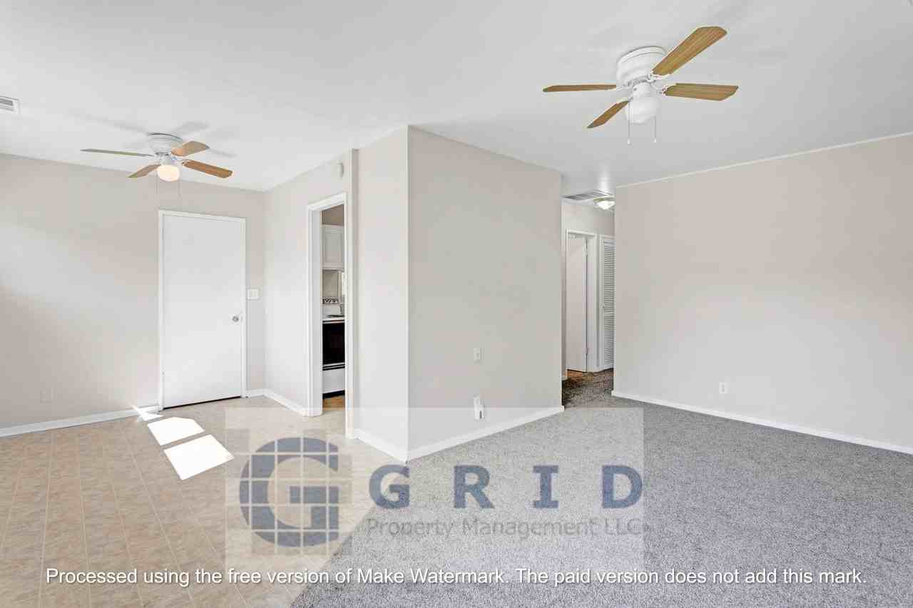 2804 Ne 89th Ave - Photo 3 of 31