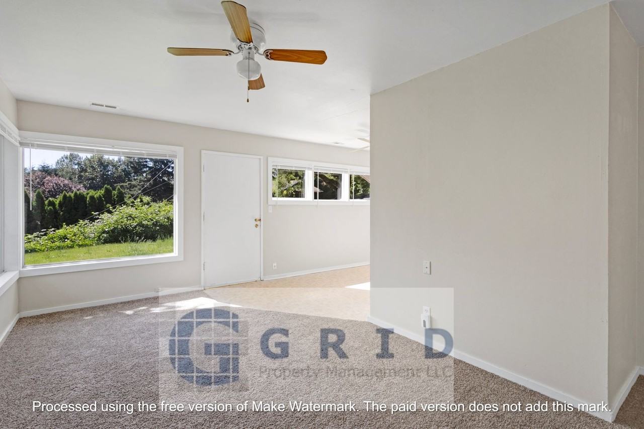 2804 Ne 89th Ave - Photo 2 of 31