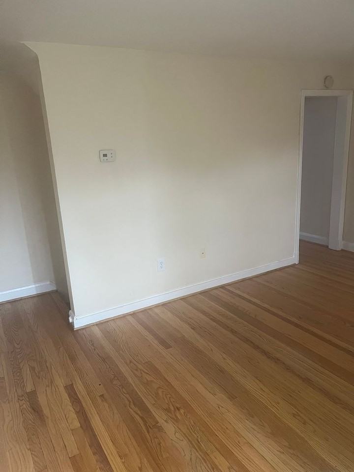 4353 Roberton Ave - Photo 2 of 18