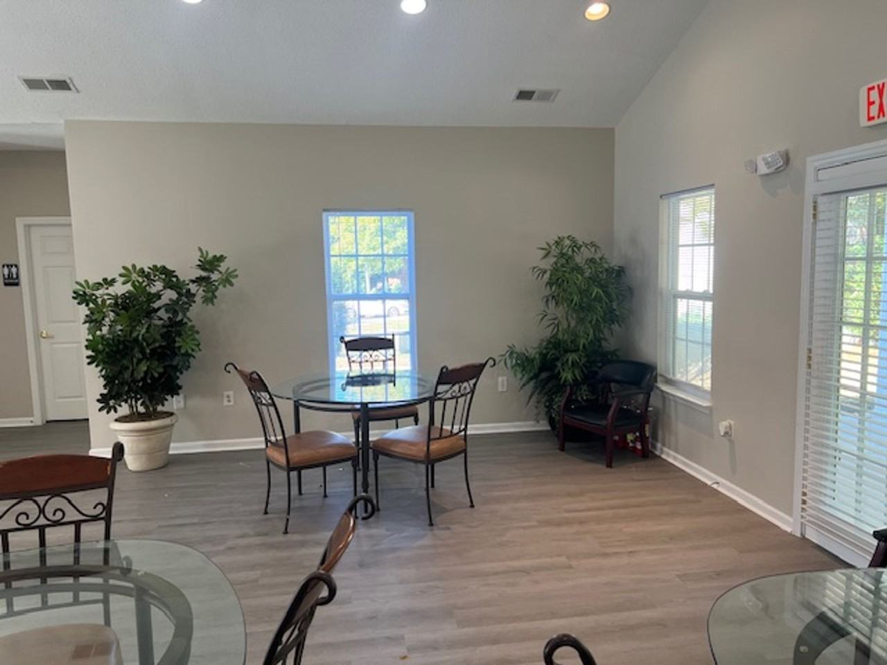 Evelyn Glenn Affordable Apartments - Photo 4 of 6