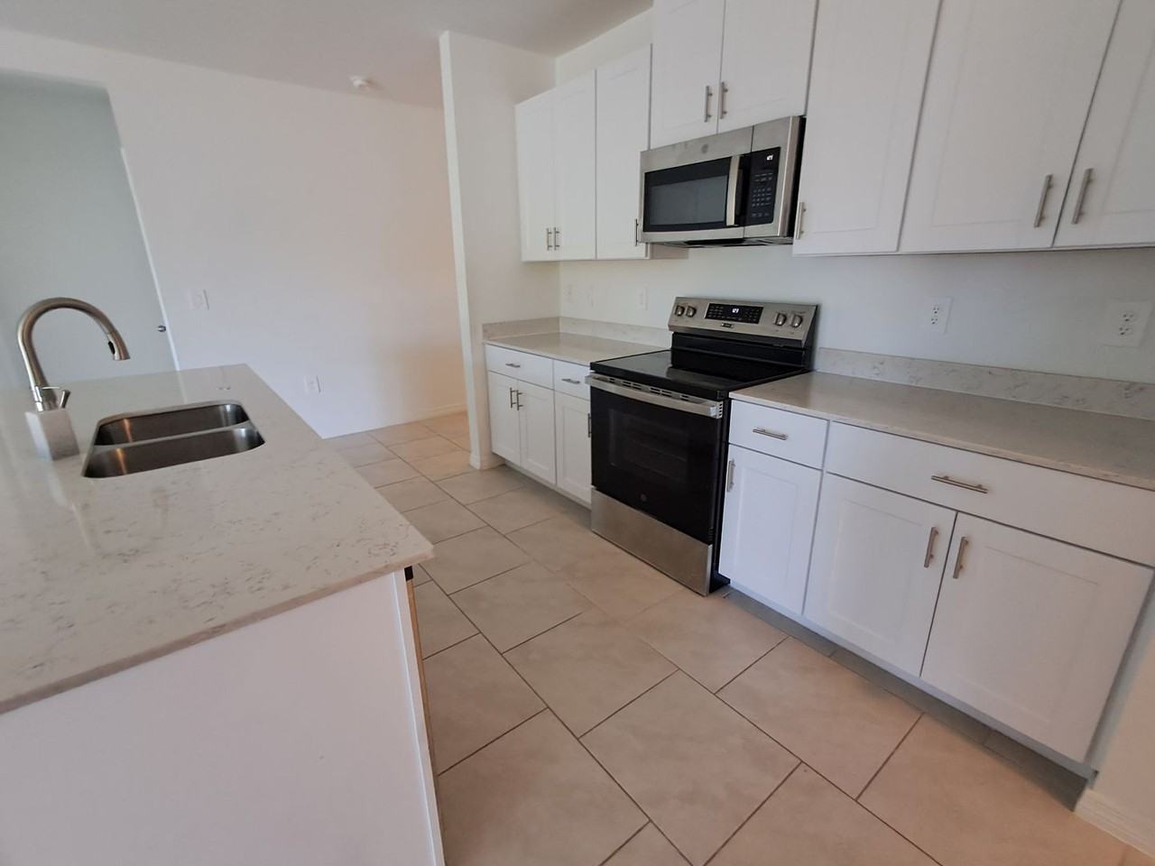 12232 Amber Waves Rd - Photo 2 of 25