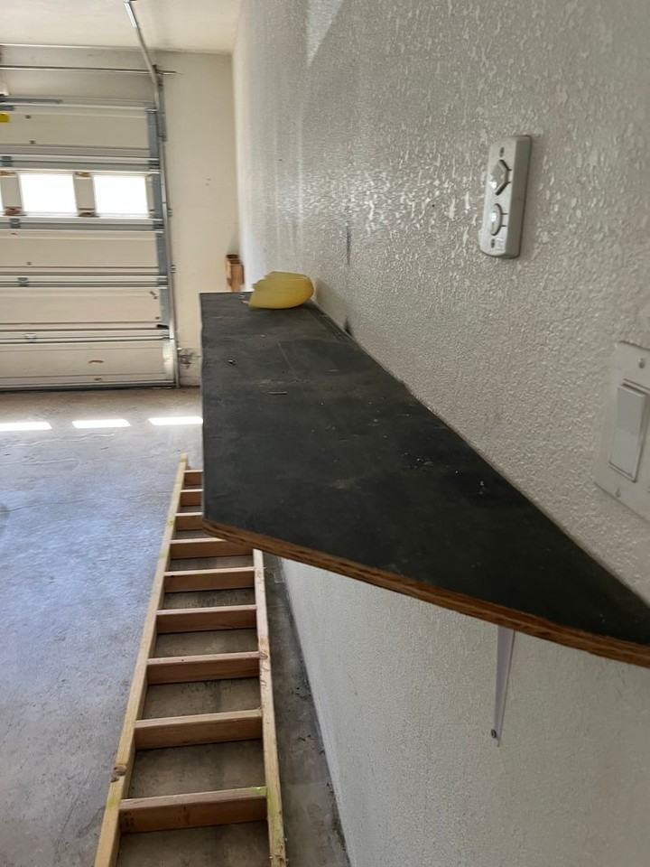 993 Ne Broadway St - Photo 2 of 15