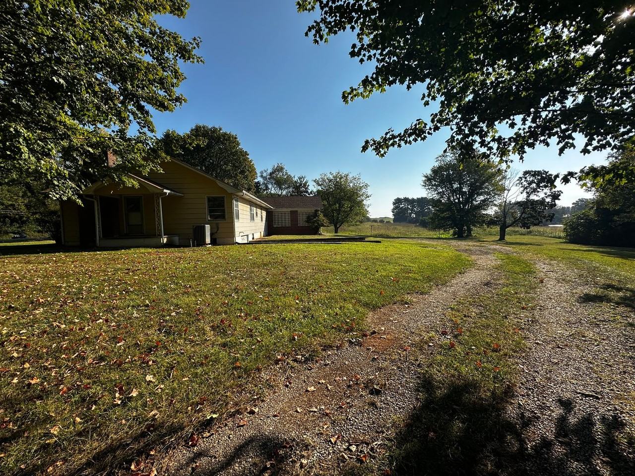 7699 W Andrew Johnson Hwy - Photo 3 of 45