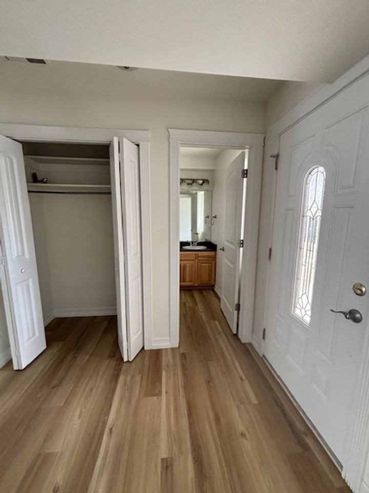 3716 Everton Dr - Photo 6 of 50