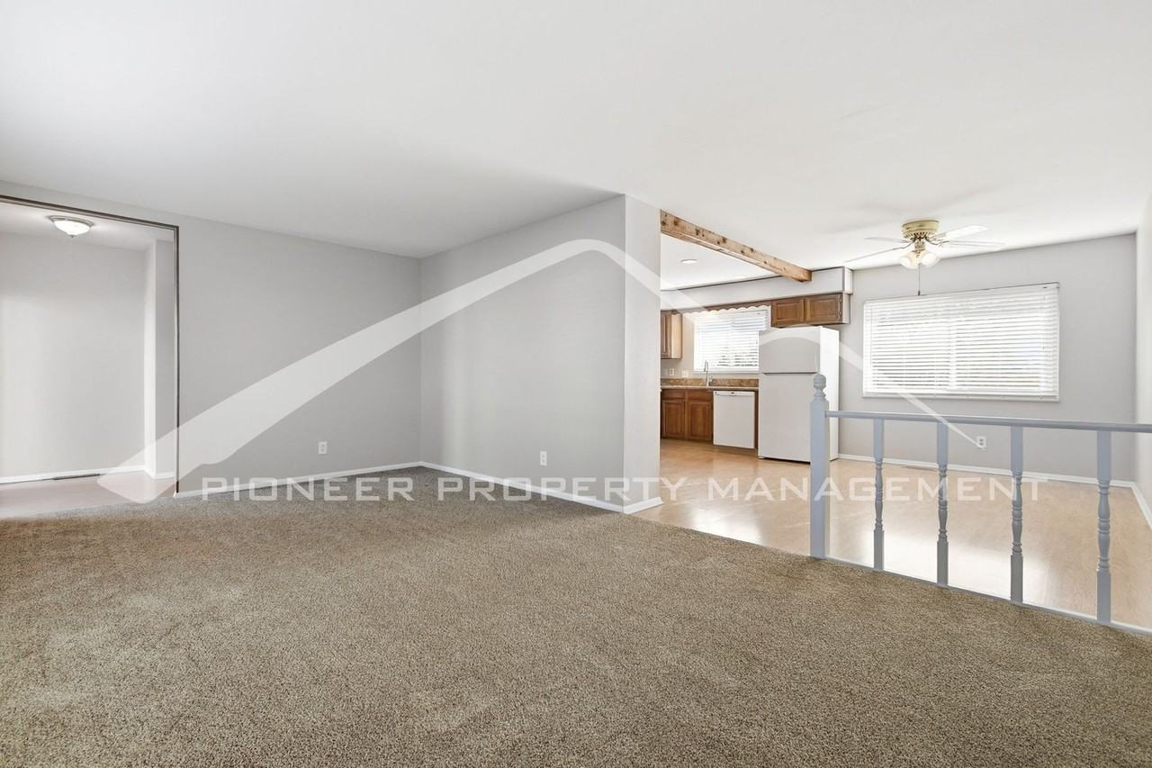 13162 West Montana Avenue - Photo 3 of 31