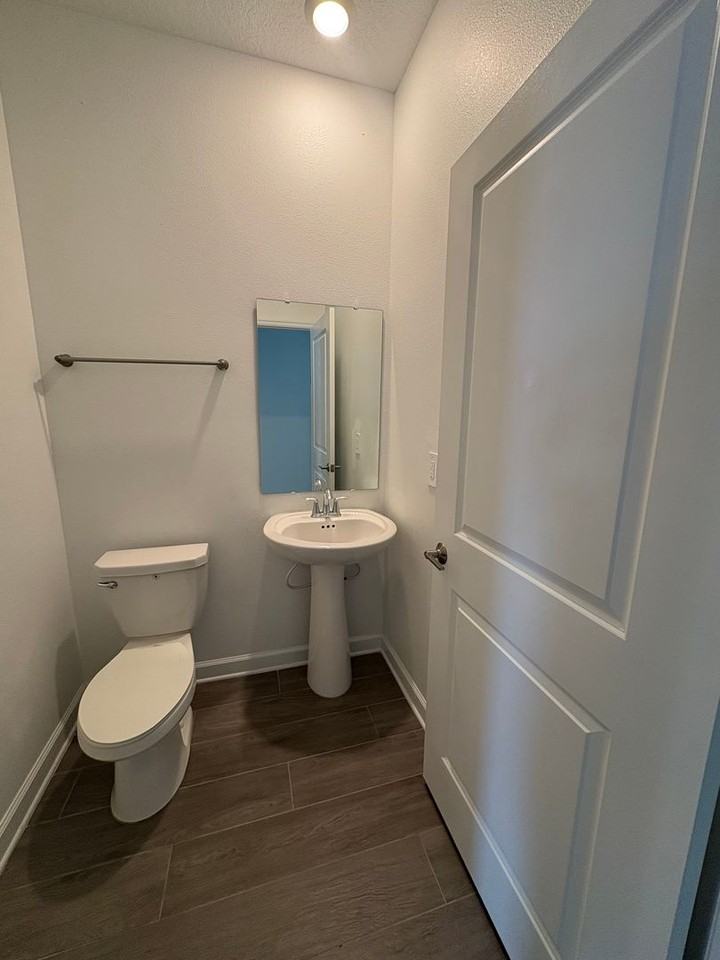 11611 Boldface Dr - Photo 5 of 22