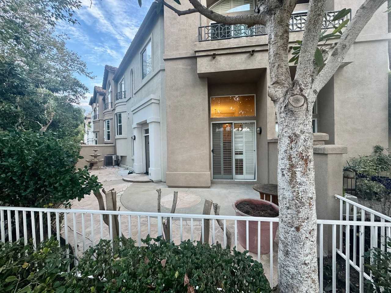 18 Florentine - Photo 2 of 23