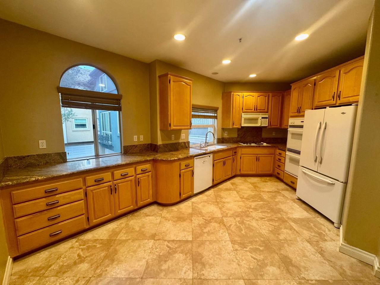 18 Florentine - Photo 6 of 23