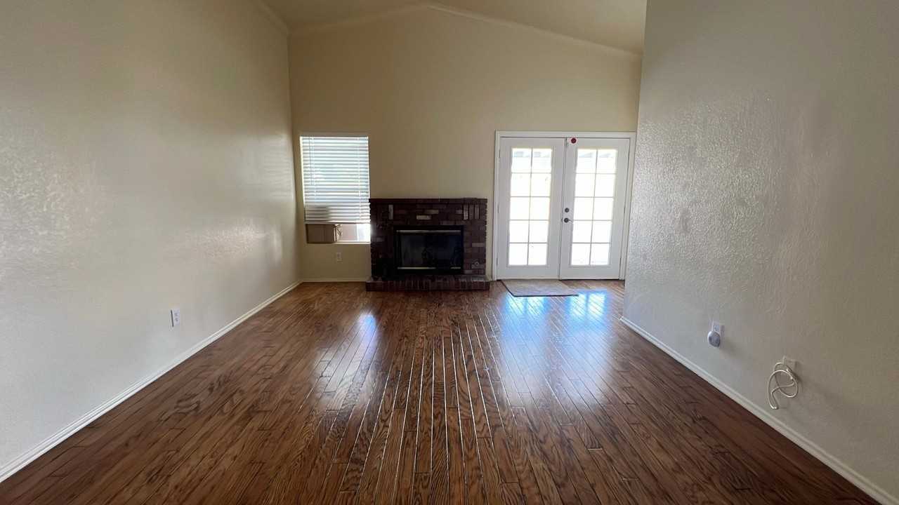 3357 E Avenue K4 #4 - Photo 5 of 21