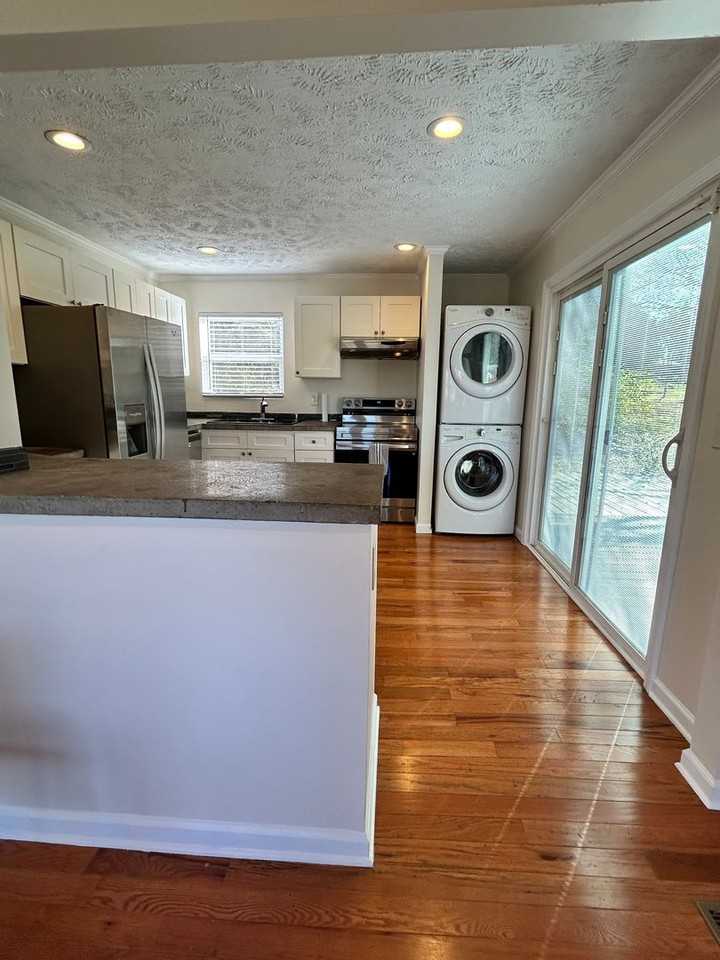 2128 Fir St - Photo 5 of 20