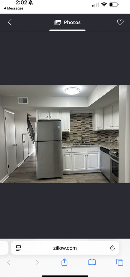 429 Dennis Drive - Photo 7 of 15