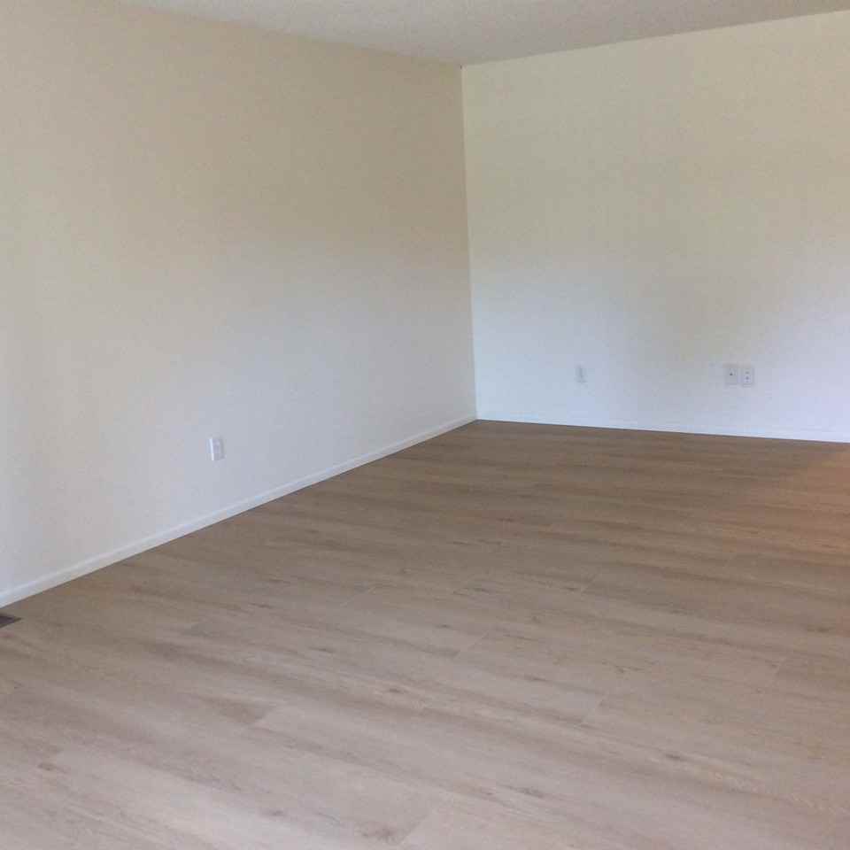 1902 87th Avenue Ct E - Photo 2 of 15