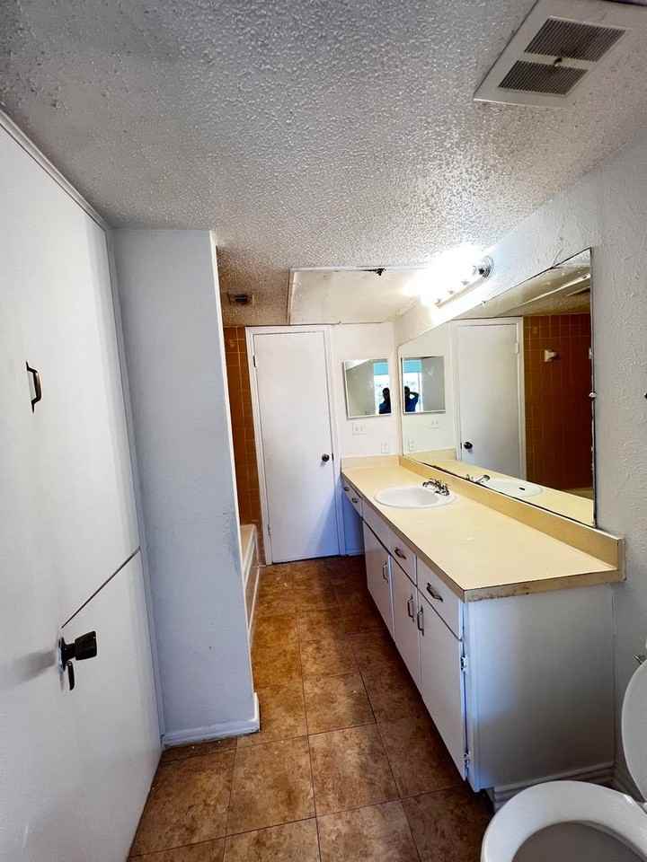 143 Trellis Pl - Photo 5 of 17