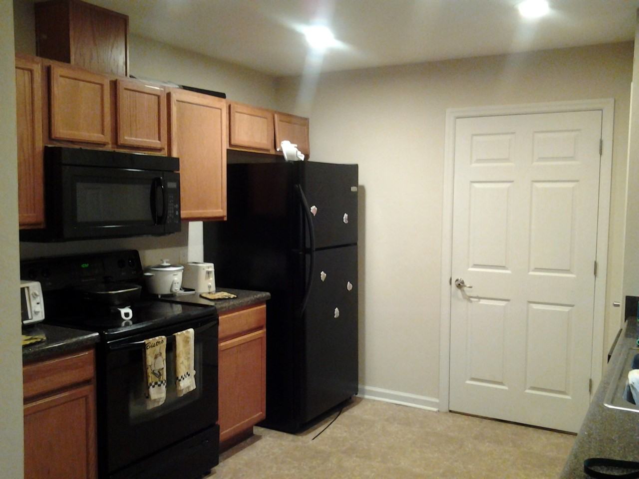 1236 Canal St - Photo 2 of 8