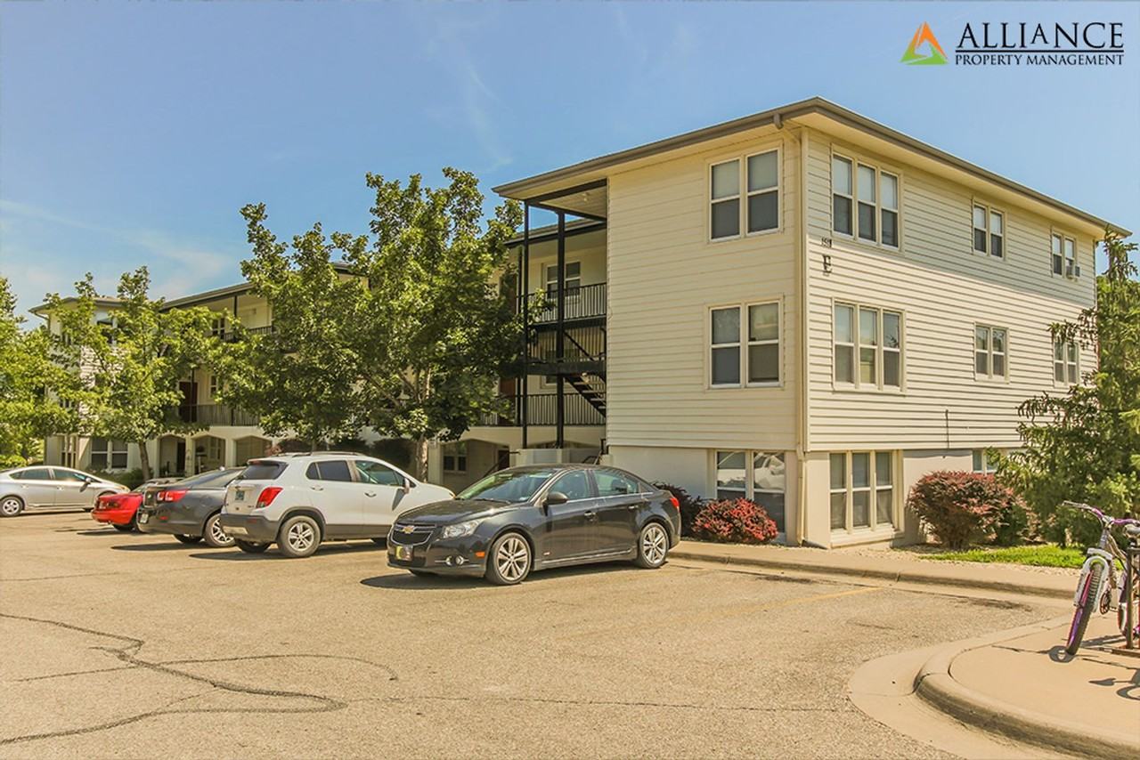 1518 College Ave #5 - Photo 4 of 18