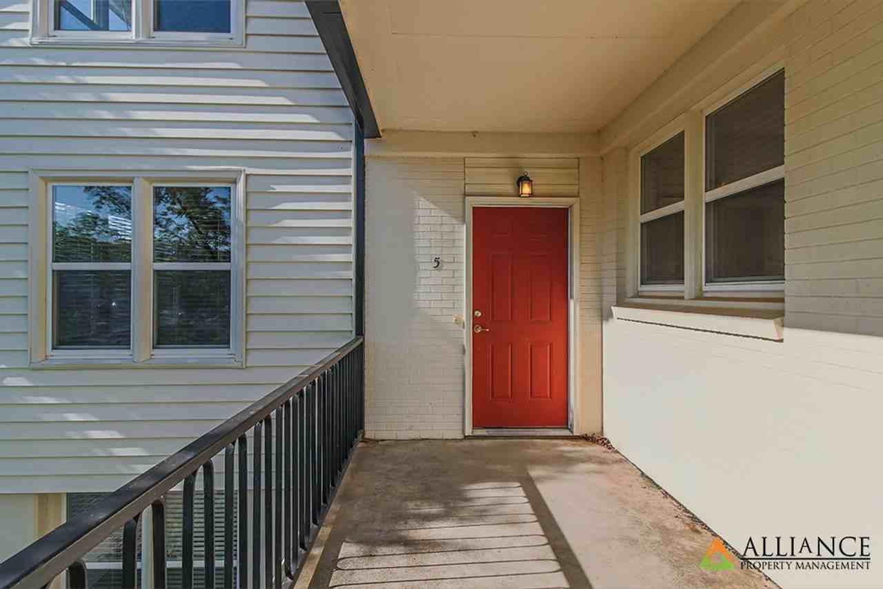 1518 College Ave #5 - Photo 7 of 18