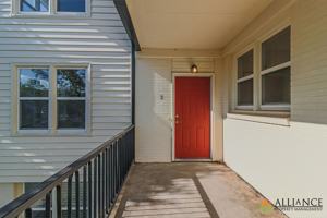 featured image of 1518 College Ave #5