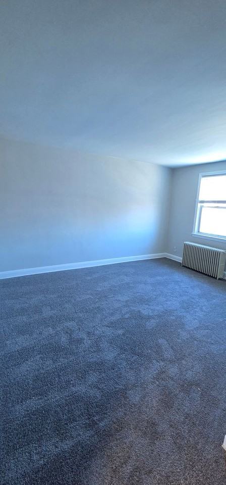 2905 Cornwall Road - Photo 7 of 11