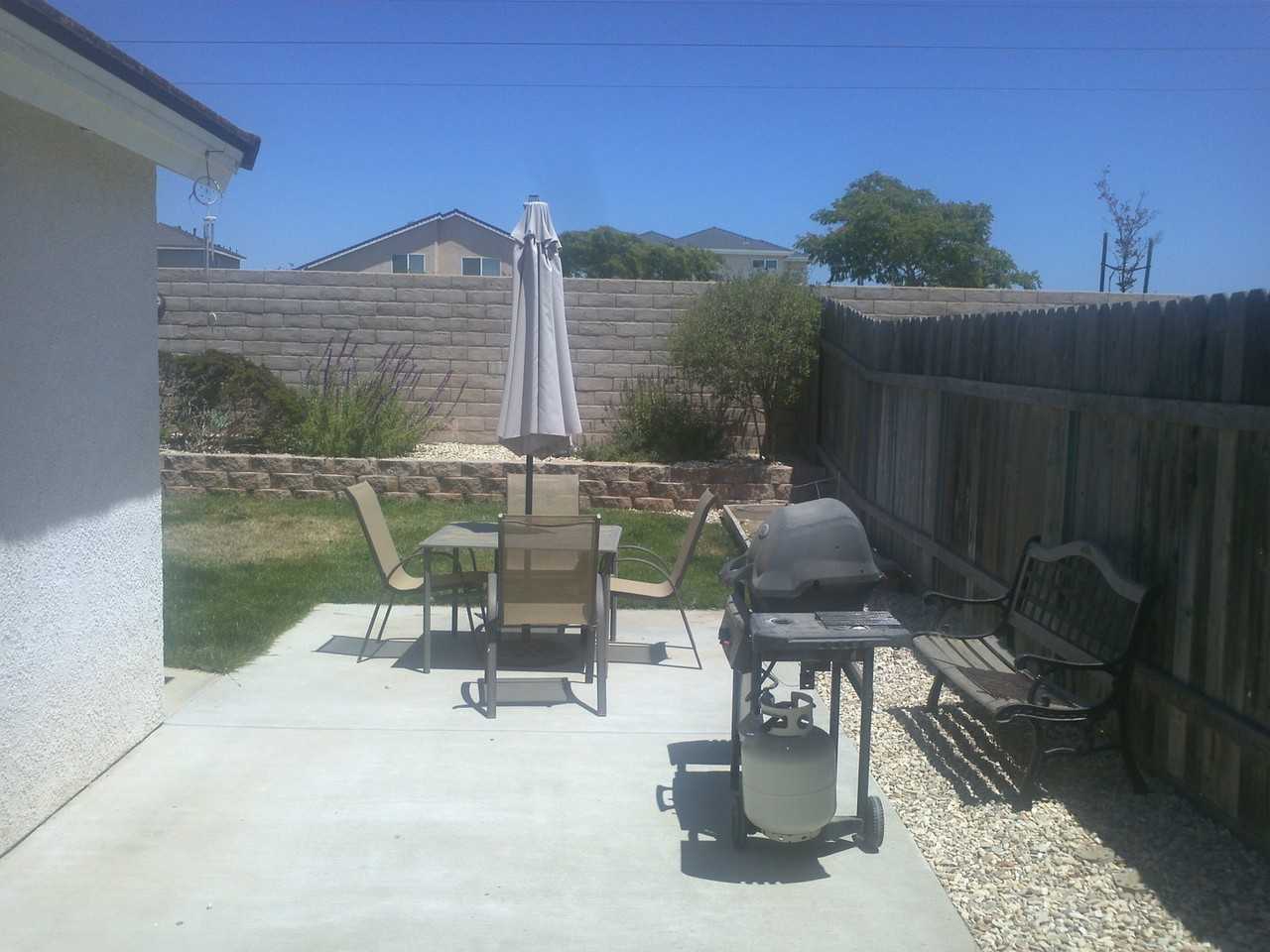 2310 Signal Ave - Photo 2 of 6