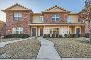 featured image of 1341 Lake Crest Ln