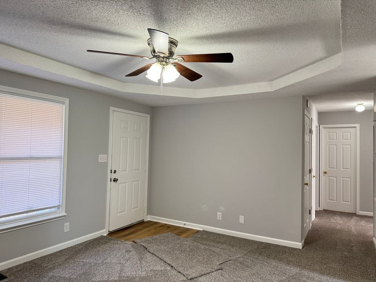 212 Bob White Drive - Photo 2 of 19