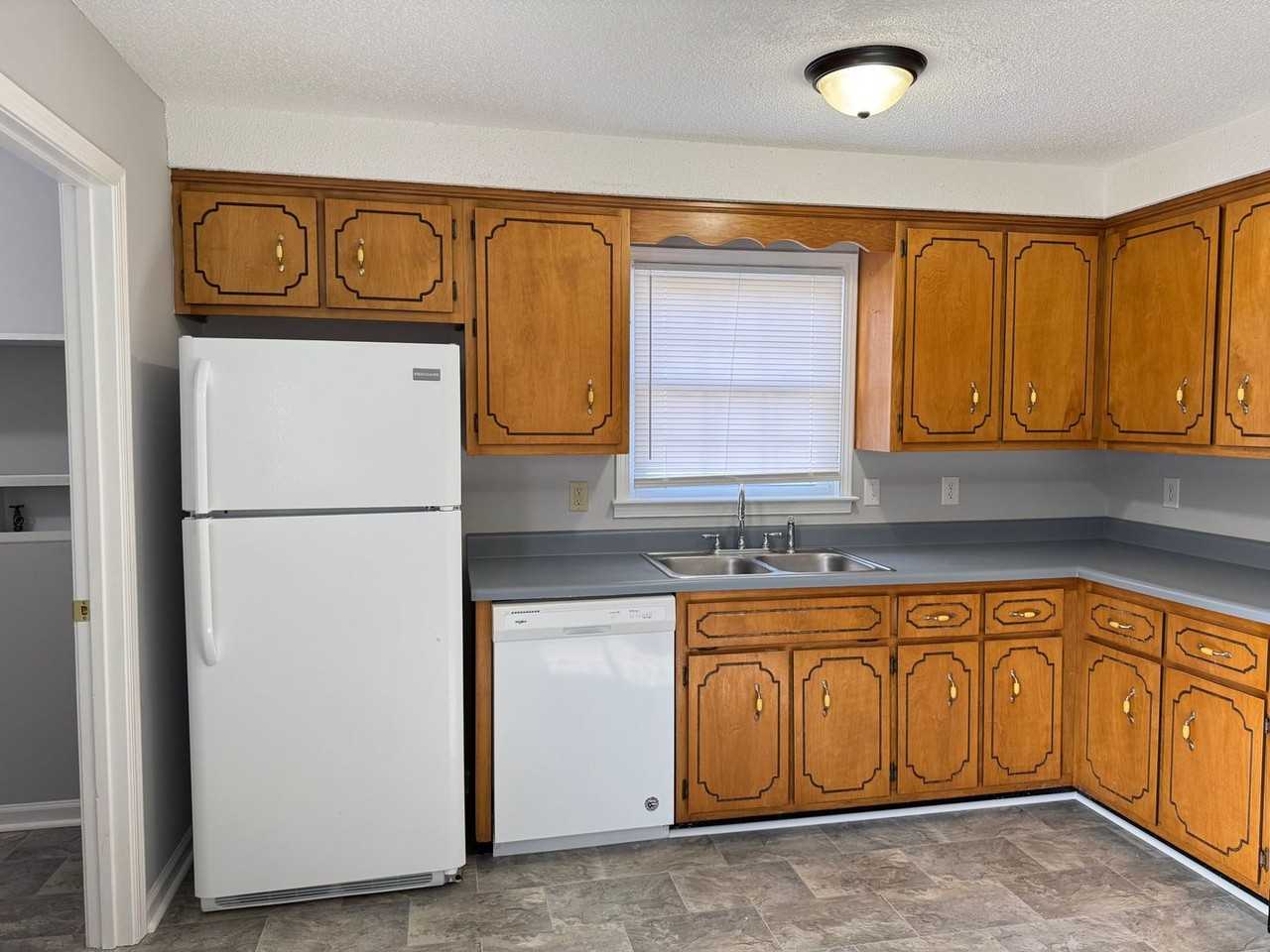 212 Bob White Drive - Photo 6 of 19